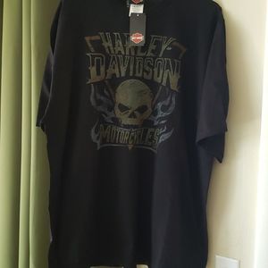 Men's Harley-Davidson shirt